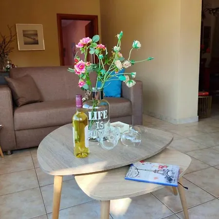 Margarita's House * 卡瓦拉